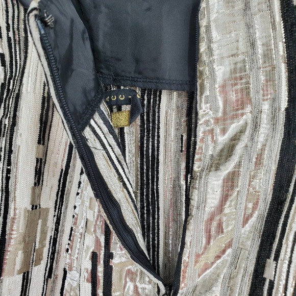 PACCIO womens M NWT gold & black metallic fit & flare mini skirt - Picture 3 of 5